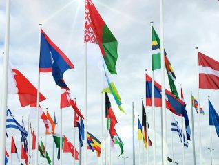 unsplash_9mE5MQfXInE_world flags unsplash_9mE5MQfXInE_world flags
